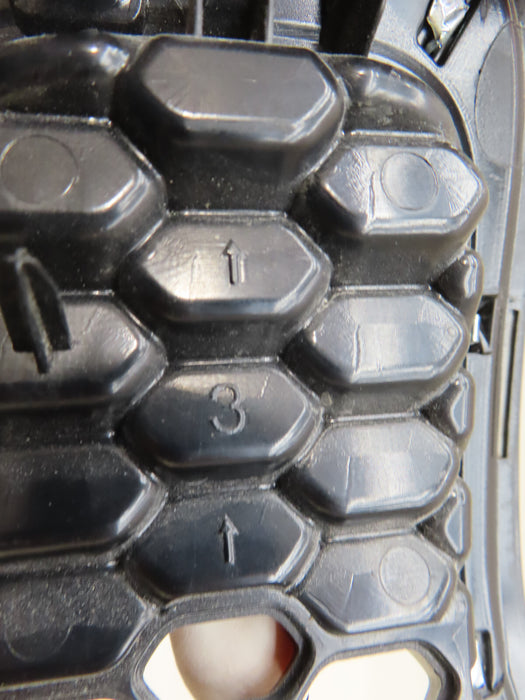 2014-2018 JEEP CHEROKEE FRONT RADIATOR GRILL GRILLE INSERT #3 OEM
