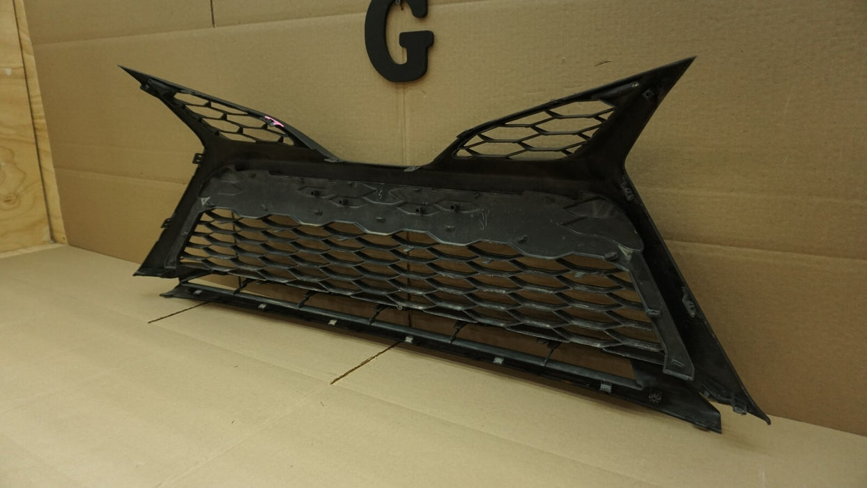 2021-2022 TOYOTA CAMRY SE XSE UPPER LOWER GRILL GRILLE BUMPER OEM 53113-06150