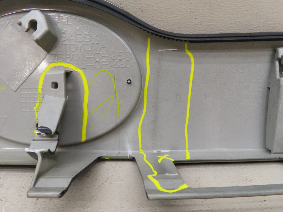 2012 2013 2014 TOYOTA CAMRY REAR RUNK DECK LID MOLDING OEM 76801-0E250