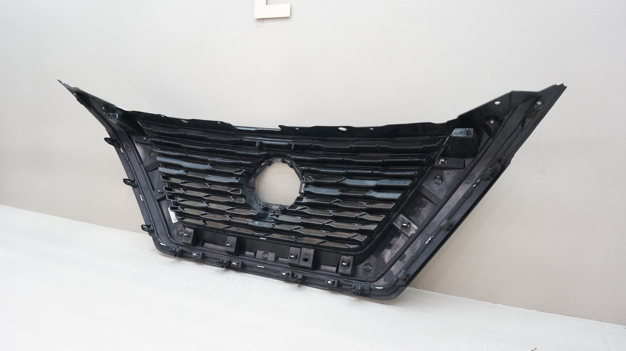 2021-2023 NISSAN ROGUE FRONT BUMPER RADIATOR GRILLE OEM 62310 6RA0A