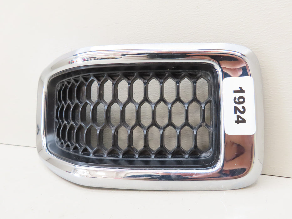 2014-2018 JEEP CHEROKEE FRONT RADIATOR GRILL GRILLE INSERT #5 OEM