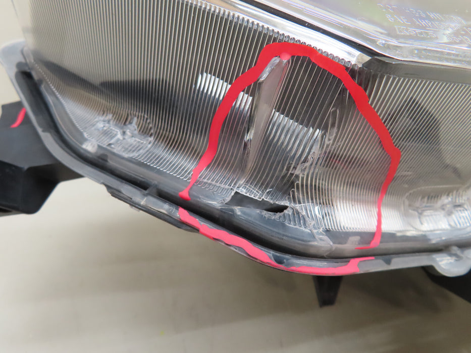2014-2020 TOYOTA 4RUNNER FRONT LEFT DRIVER SIDE HEADLIGHT HALOGEN OEM