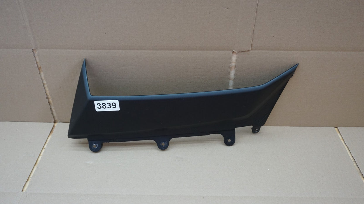 LAMBORGHINI AVENTADOR PASSENGER RIGHT SIDE FENDER TRIM OEM 470854776A