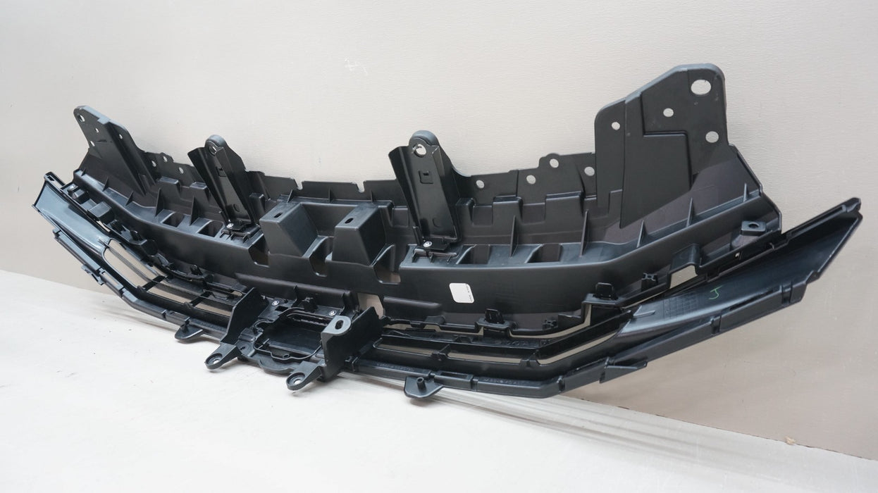 2025-2026 TOYOTA CAMRY SE FRONT UPPER GRILLE OEM 53114-AQ010
