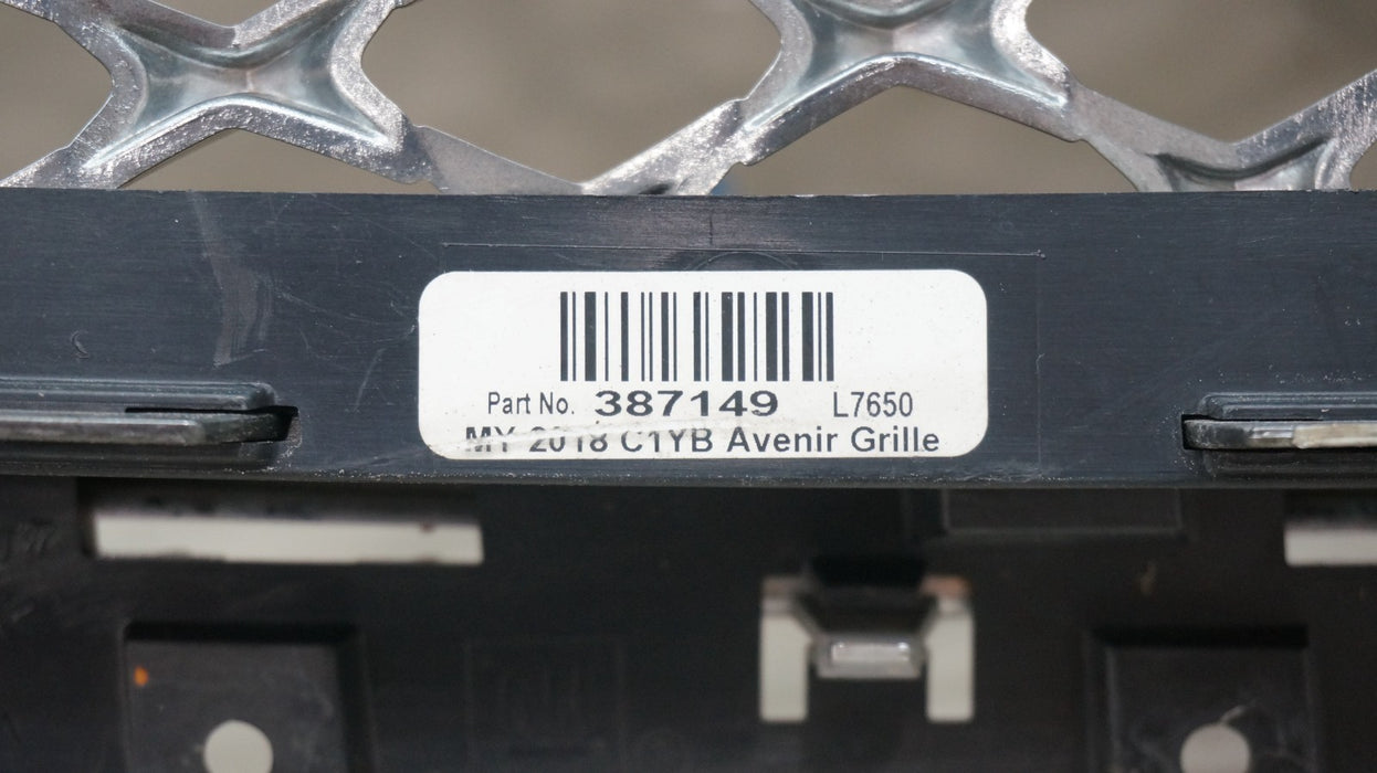 2018-2021 BUICK ENCLAVE FRONT RADIATOR GRILLE GRILL 84367463 OEM