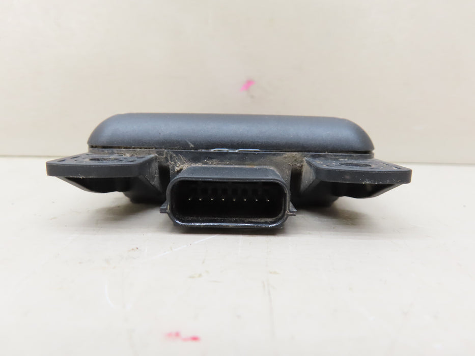2017-2022 GMC/CADILLAC/CHEVROLET/BUICK LEFT BLIND SPOT RADAR SENSOR OEM 82783621