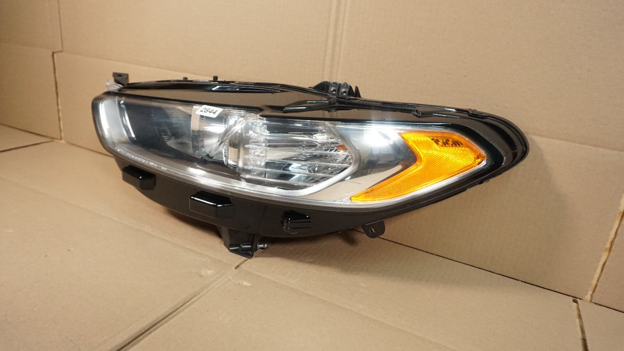 2017-2019 FORD FUSION FRONT LEFT DRIVER SIDE HEADLIGHT HALOGEN LIGHT LAMP OEM