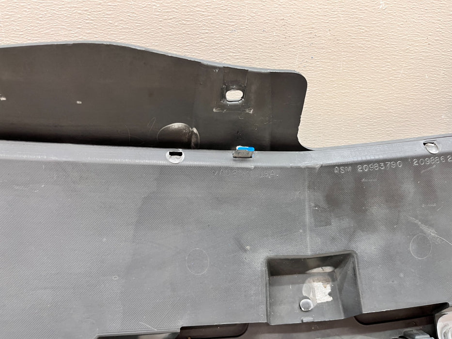 2013-2017 CHEVROLET TRAVERSE FRONT UPPER GRILLE 20988633 OEM