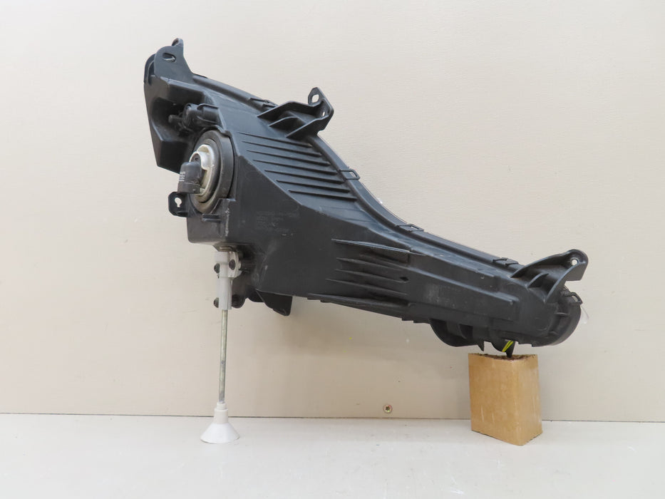 2014-2016 HYUNDAI ELANTRA FRONT LEFT DRIVER SIDE FOG LIGHT OEM 92201-3X