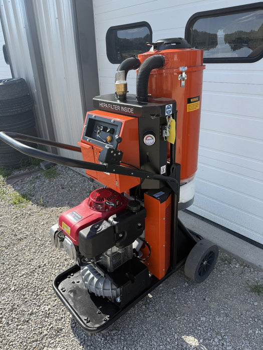 HUSQVARNA T4000 PETROL SOFF-CUT DUST WITH HEPA FILTERS EXTRACTOR VACCUM UNIT