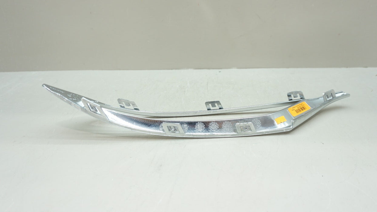2015-2020 CHRYSLER 300 FRONT LEFT DRIVERS SIDE FOG LIGHT BEZEL TRIM OEM