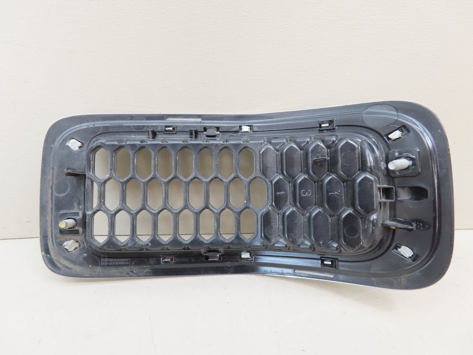 2014-2018 JEEP CHEROKEE FRONT RADIATOR GRILL GRILLE INSERT #3 OEM