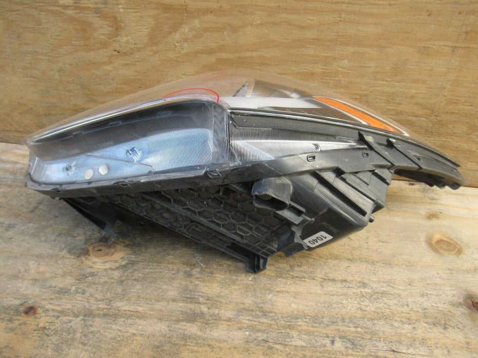 2013-2016 HYUNDAI SANTA FE LEFT DRIVER SIDE HALOGEN HEADLIGHT HEADLAMP OEM