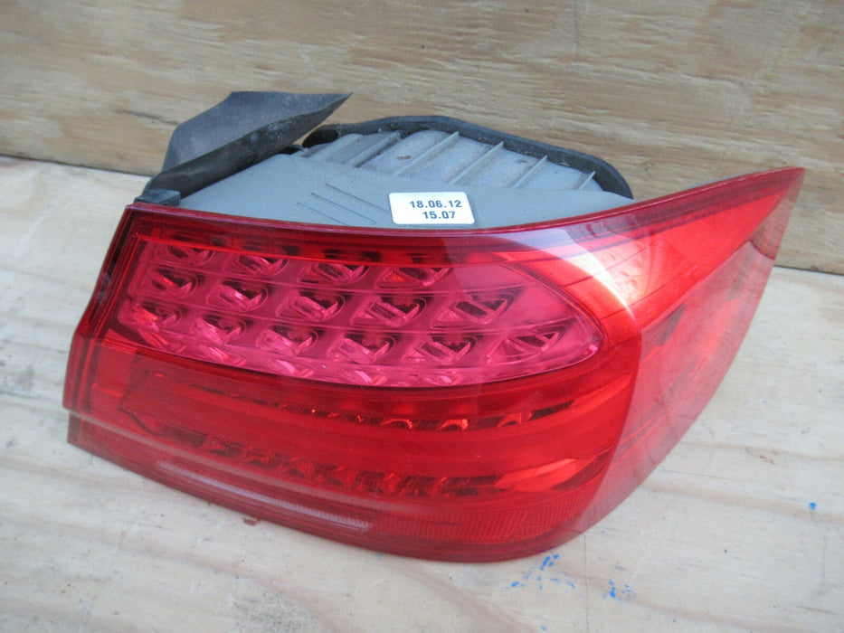 2011-2013 BMW 328I 335I E92 RIGHT PASSENGER SIDE TAIL LIGHT STOP BRAKE LAMP OEM