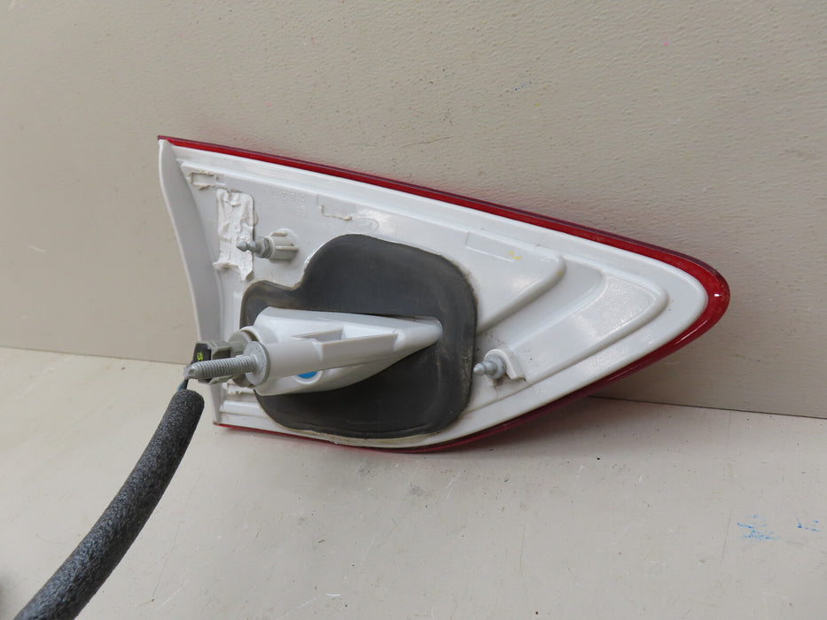 2013-2016 FORD ESCAPE REAR RIGHT PASSENGER SIDE TAIL LIGHT INNER OEM