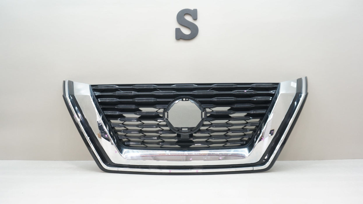 2021-2023 NISSAN ROGUE FRONT BUMPER RADIATOR GRILLE OEM 623106RR0A