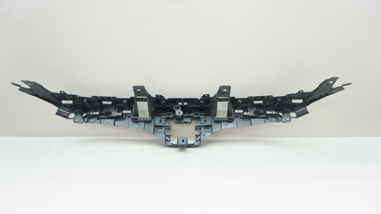 2020-2023 TOYOTA HIGHLANDER FRONT BUMPER GRILLE BRACKET OEM 53115-0E010