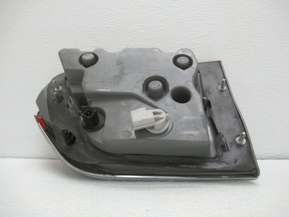 2014 2015 2016 2017 2018 JEEP GRAND CHEROKEE INNER LEFT TAILLIGHT LAMP OEM