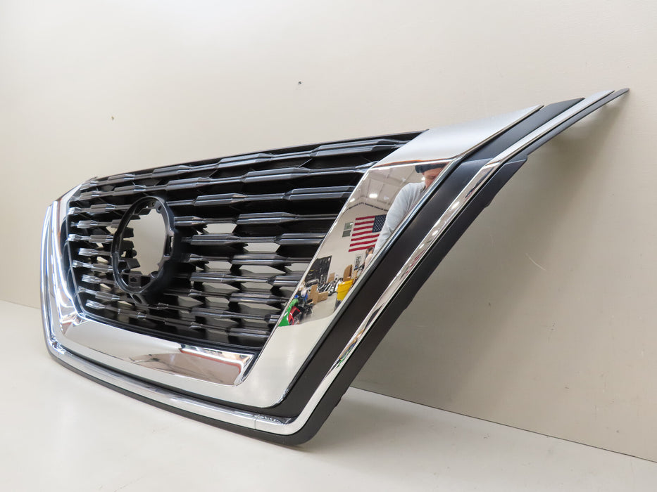 2021-2023 NISSAN ROGUE FRONT RADIATOR GRILL GRILLE OEM