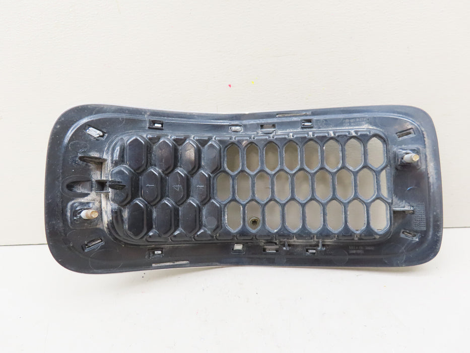 2014-2018 JEEP CHEROKEE FRONT RADIATOR GRILL GRILLE INSERT #4 OEM