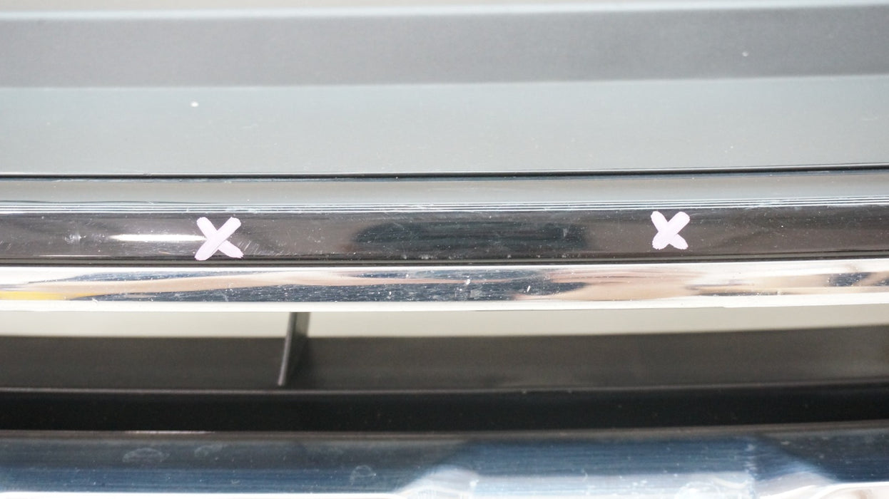 2018-2021 VOLKSWAGEN TIGUAN FRONT UPPER BUMPER GRILLE OEM 5NG853653