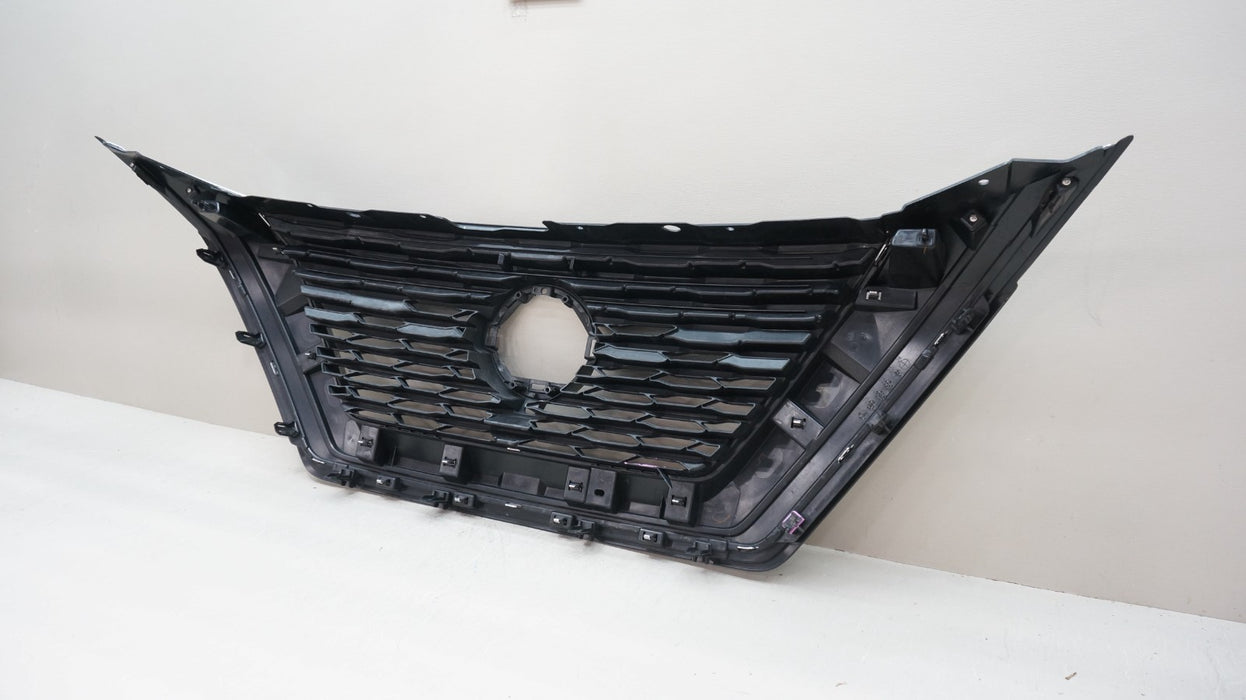 2021-2023 NISSAN ROGUE FRONT BUMPER RADIATOR GRILLE OEM 62310 6RA0A