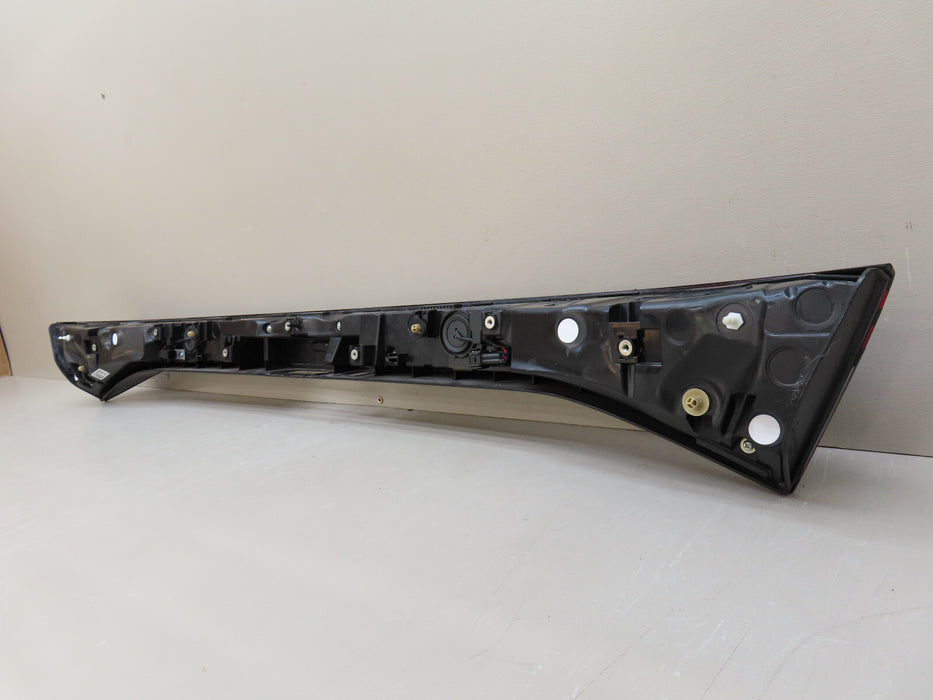 2023 2024 HONDA ACCORD REAR CENTER TRUNK TAIL LIGHT LED OEM