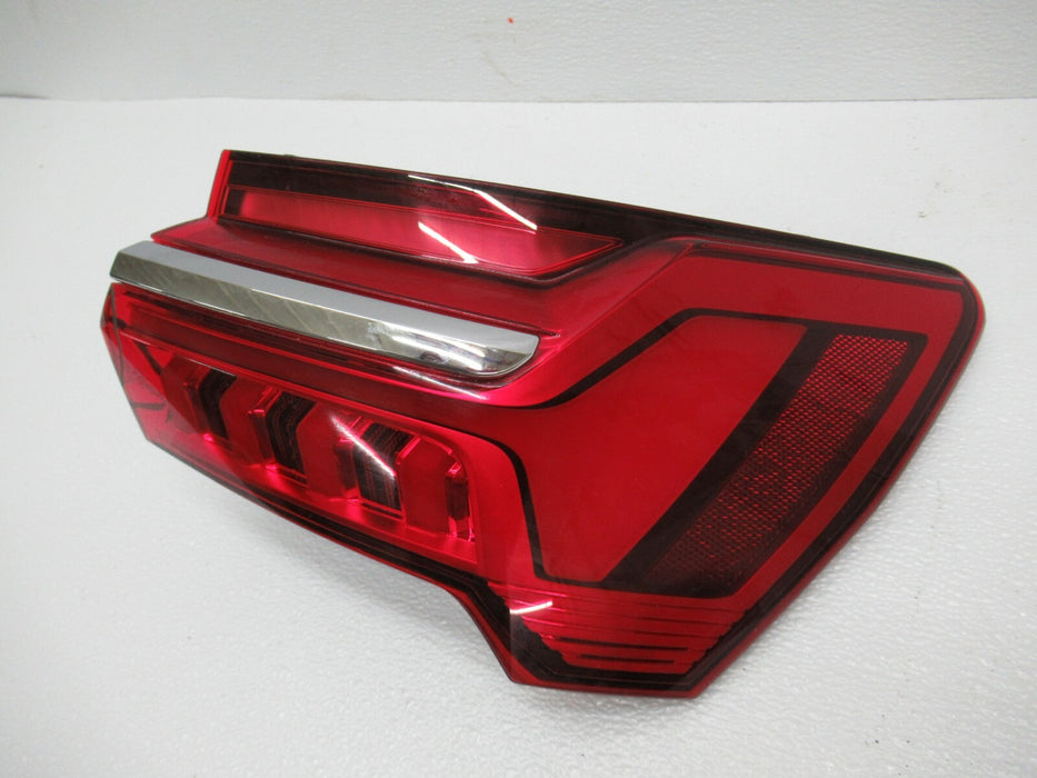 2019 - 2020 AUDI A6 REAR RIGHT PASSENGER SIDE TAIL LIGHT STOP BRAKE LAMP 19 OEM