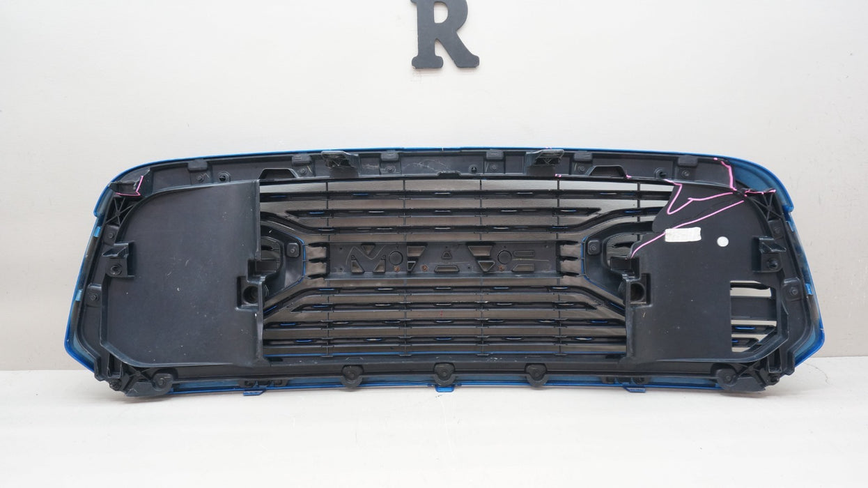 2013-2018 DODGE RAM 2500 3500 FRONT BUMPER RADIATOR GRILLE OEM