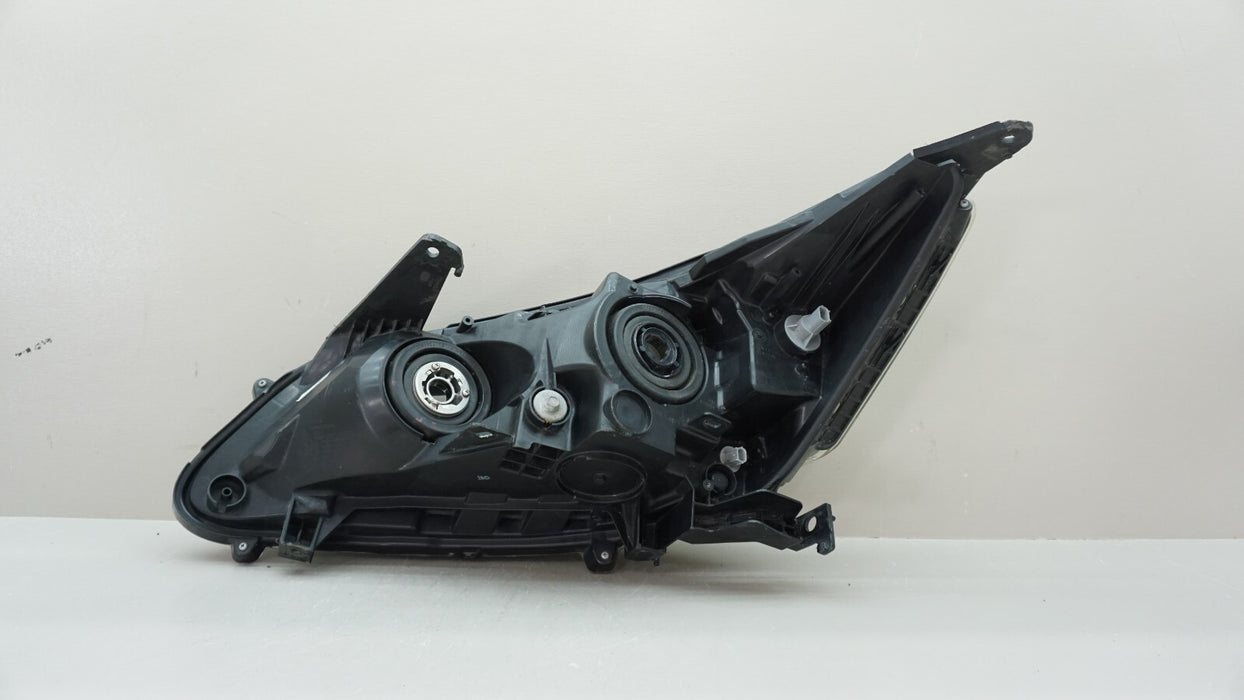 2013-2015 HONDA ACCORD FRONT RIGHT PASSENGER SIDE HEADLIGHT HALOGEN OEM 13 14 15