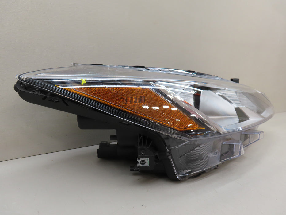 2021-2023 NISSAN KICKS FRONT RIGHT PASSENGER HALOGEN HEADLIGHT OEM 26010-5R00A