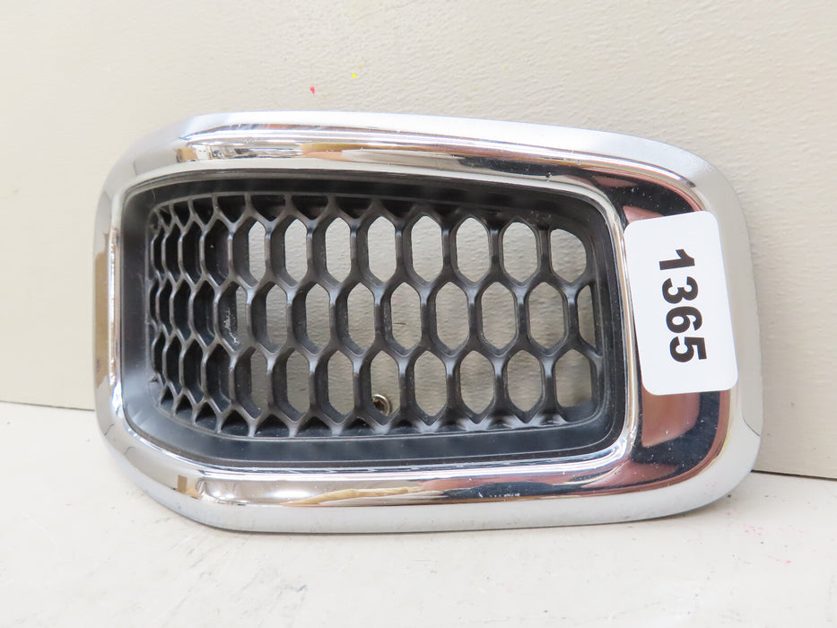 2014-2018 JEEP CHEROKEE FRONT RADIATOR GRILL GRILLE INSERT #7 OEM