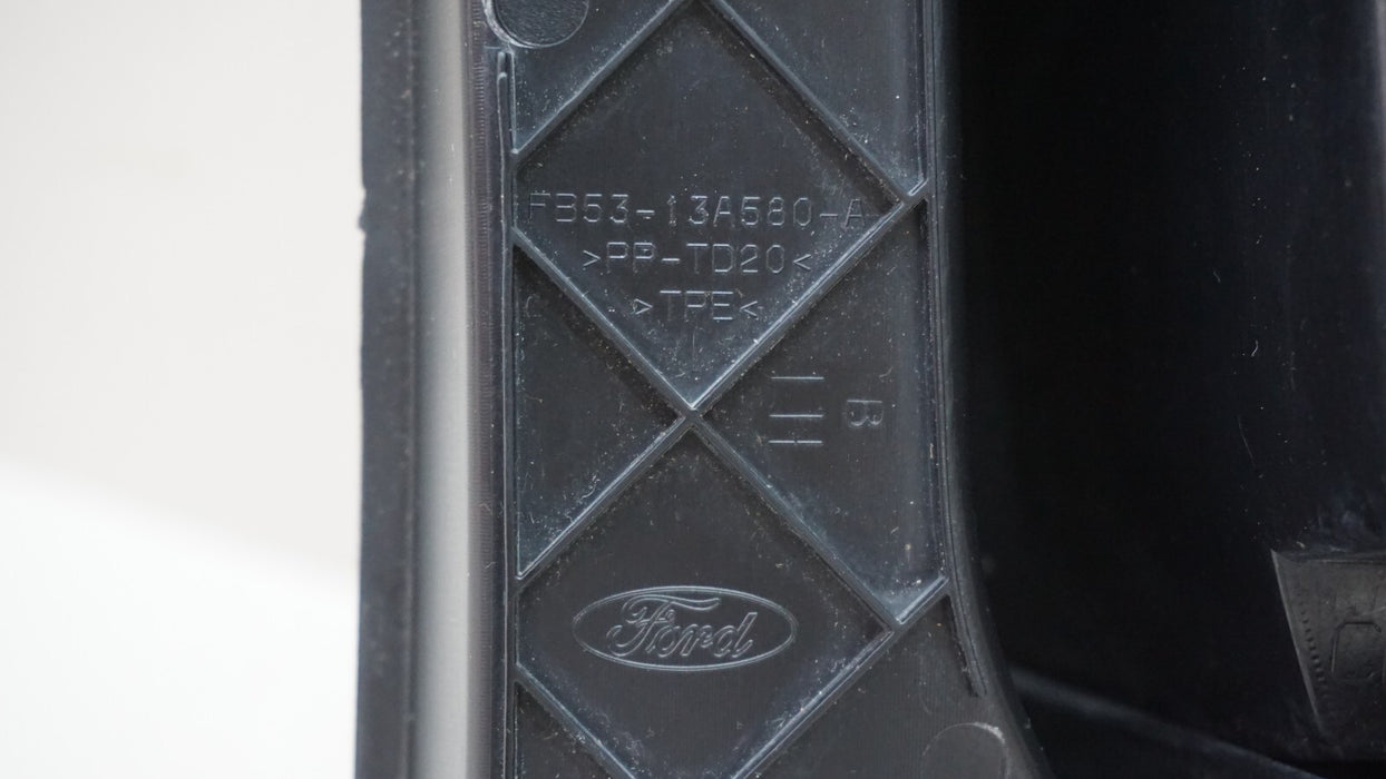 2016-2019 FORD EXPLORER REAR LEFT DRIVERS SIDE TAIL LIGHT OEM 16 17 18 19