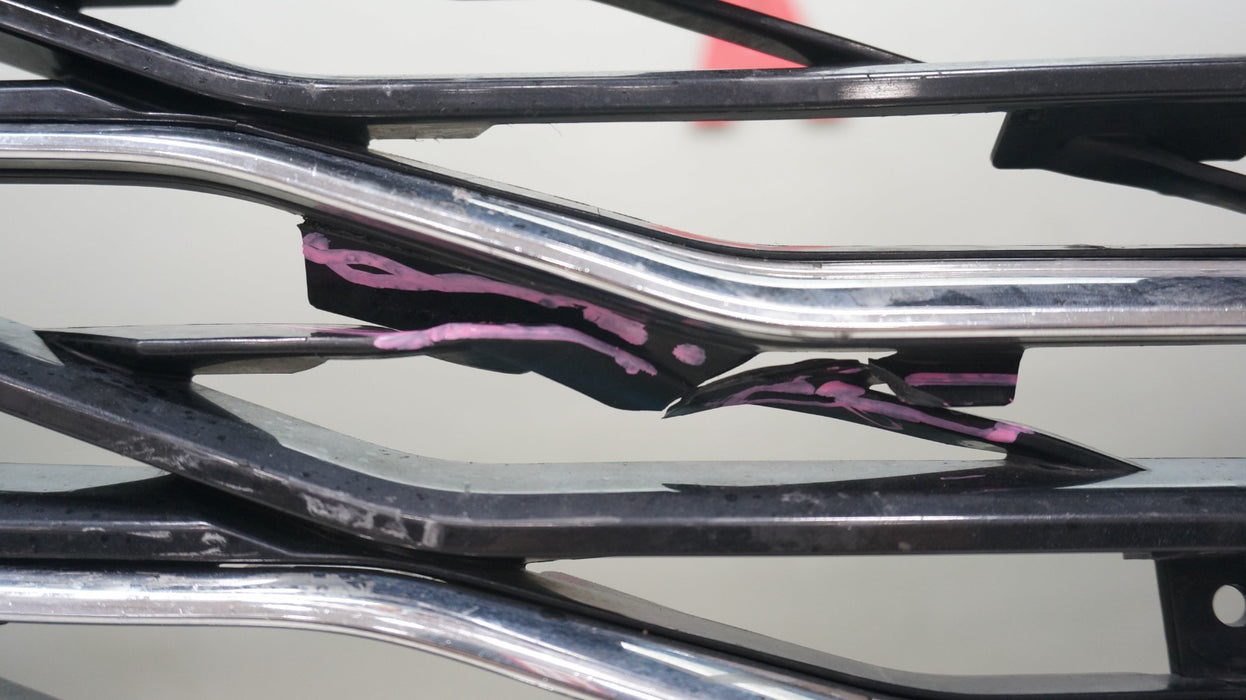 2019-2025 CHEVROLET MALIBU FRONT COMPLETE BUMPER COVER 84515107 OEM