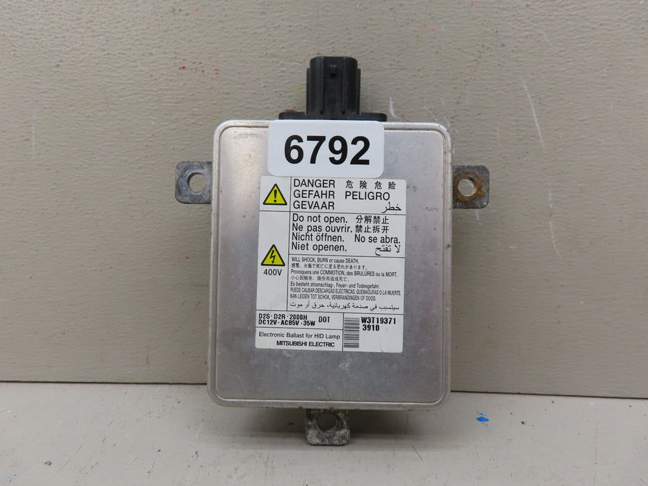 MITSUBISHI /HONDA / MAZDA FRONT HEADLIGHT XENON HID BALLAST OEM MODULE