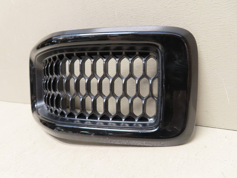 2014-2018 Jeep Cherokee OEM Front HOOD Grille Insert #3 68138335AA