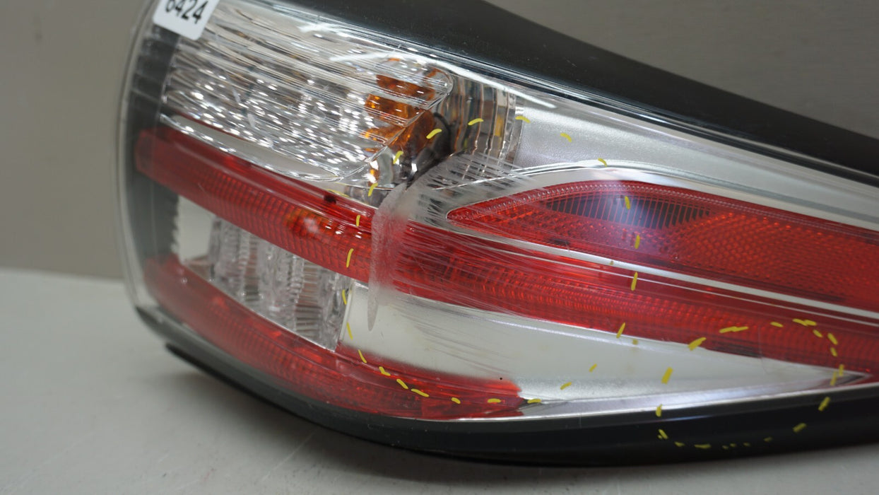 2015-2018 NISSAN MURANO REAR RH RIGHT PASSENGER SIDE TAIL LIGHT OEM