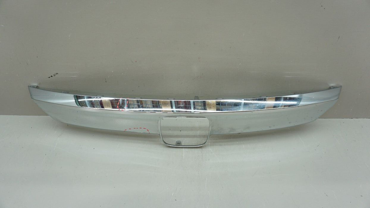 2018-2020 HONDA ACCORD FRONT GRILLE CHROME TRIM 71122-TVAA-ZZ10 OEM 18 19 20