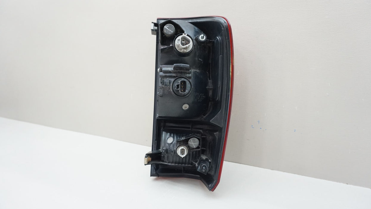 2016-2021 TOYOTA TACOMA REAR LH LEFT DRIVER SIDE TAIL LIGHT OEM