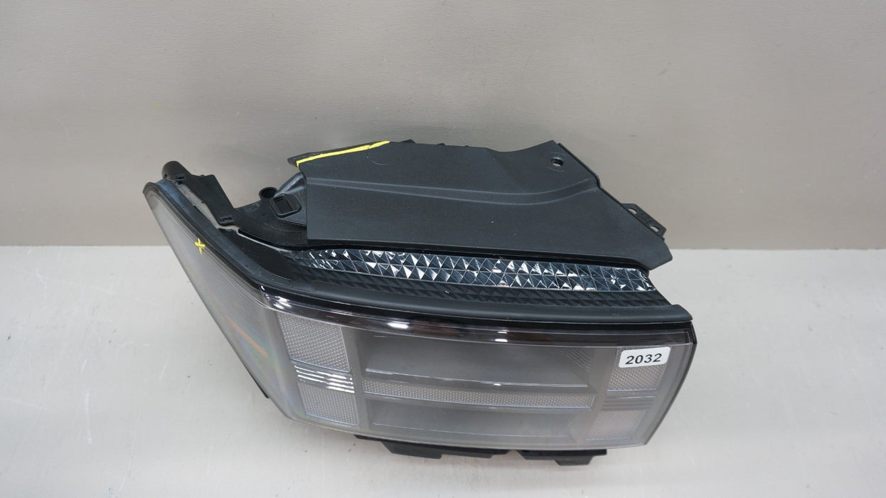 2024-2025 HYUNDAI SANTA FE FRONT RIGHT PASSENGER SIDE LED HEADLIGHT OEM