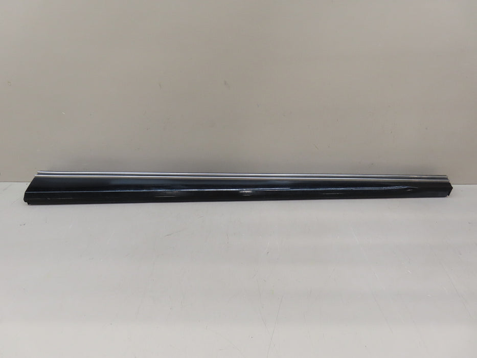 2022-2024 KIA EV6 FRONT RIGHT PASSENGER SIDE DOOR TRIM GARNISH OEM