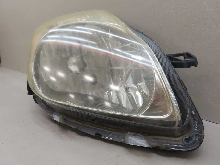 2006-2008 TOYOTA YARIS FRONT RIGHT PASSENGER SIDE HEADLIGHT OEM 9333