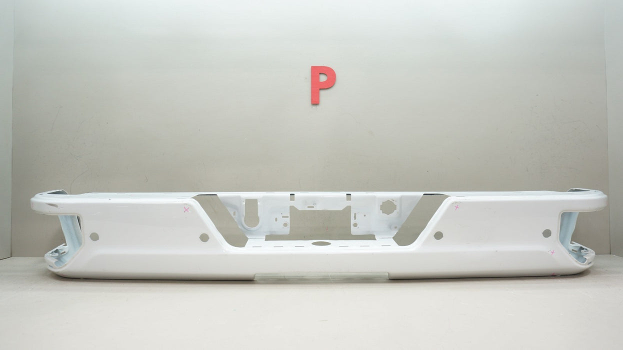 2024-2025 CHEVROLET SILVERADO 2500 3500 REAR METAL BUMPER COVER 85626631 OEM