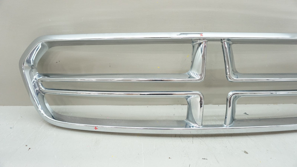 2014-2020 DODGE DURANGO FRONT GRILLE CHROME BEZEL OEM 05113712AB
