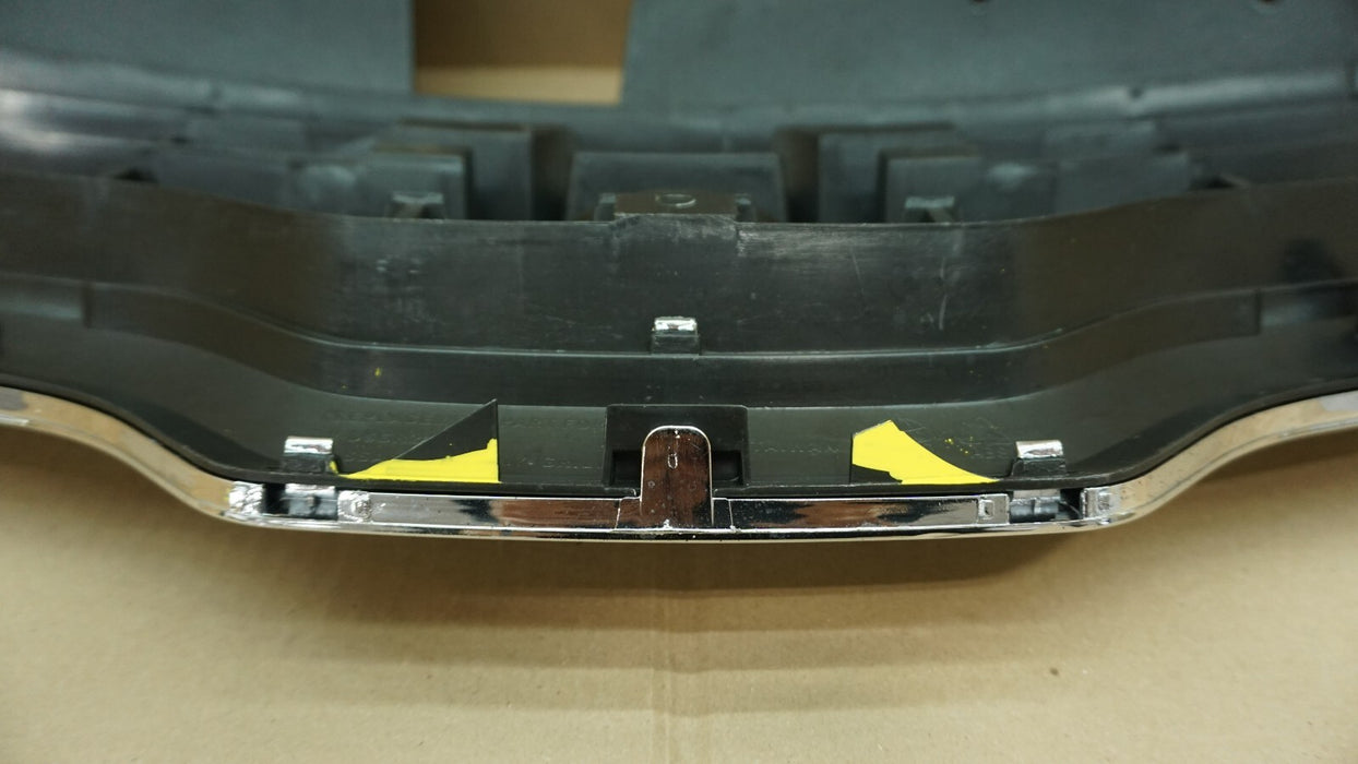 2007-2010 NISSAN ALTIMA SEDAN FRONT BUMPER CENTER GRILL GRILLE V-DSGR218