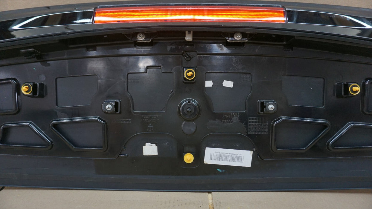 2017-2020 MASERATI LEVANTE REAR TRUNNK SPOILER BOOT OEM 670040267
