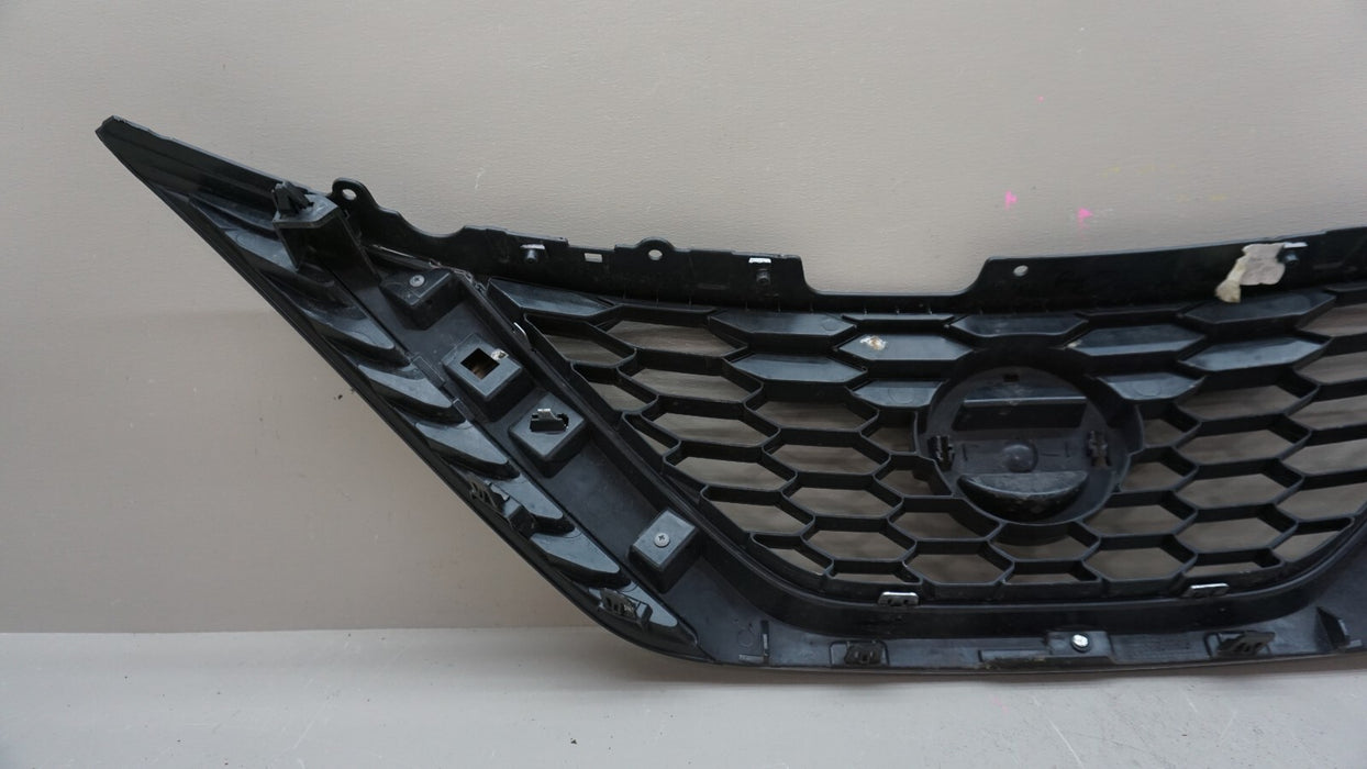 2016-2019 NISSAN SENTRA FRONT BUMPER GRILLE GRILL OEM 62310-3YU0A