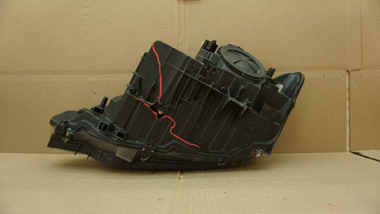 2012-2015 BMW 328i FRONT RIGHT PASSENGER SIDE HEADLIGHT HALOGEN OEM 12 13 14 15