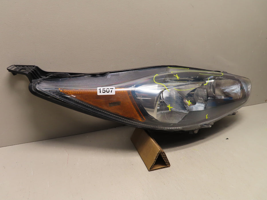 2014-2019 FORD FIESTA RIGHT PASSNGENGER HEADLIGHT HEADLAMP HALOGEN OEM