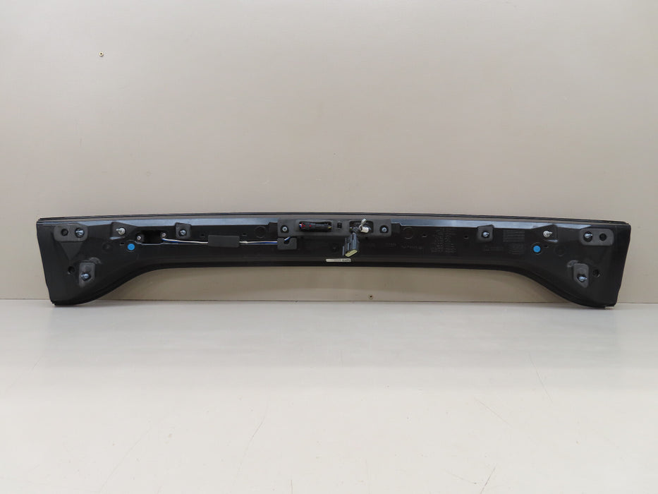 2015-2023 DODGE CHARGER REAR CENTER LAMP TAIL LIGHT OEM 68474280AA